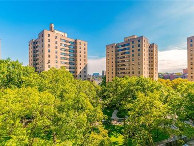 4 Fordham Hill Oval APT 8C, Bronx, NY, 10468