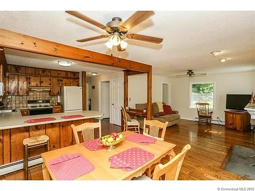 954 Southford Rd Photo 1