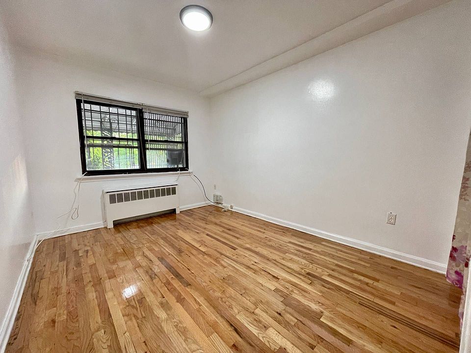 1st image of 832 Throggs Neck Expy #1