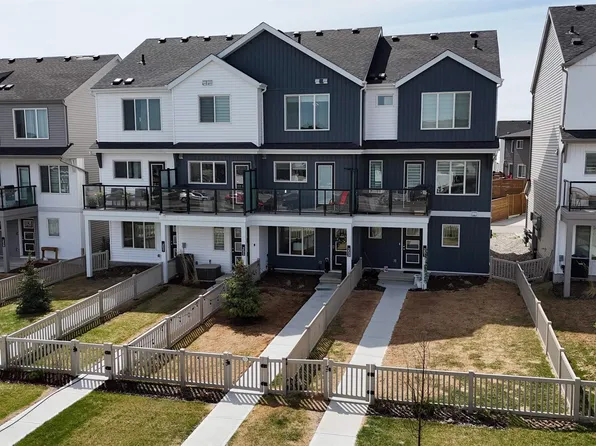 253 Marquis Blvd, Edmonton, AB T5Y 4E7