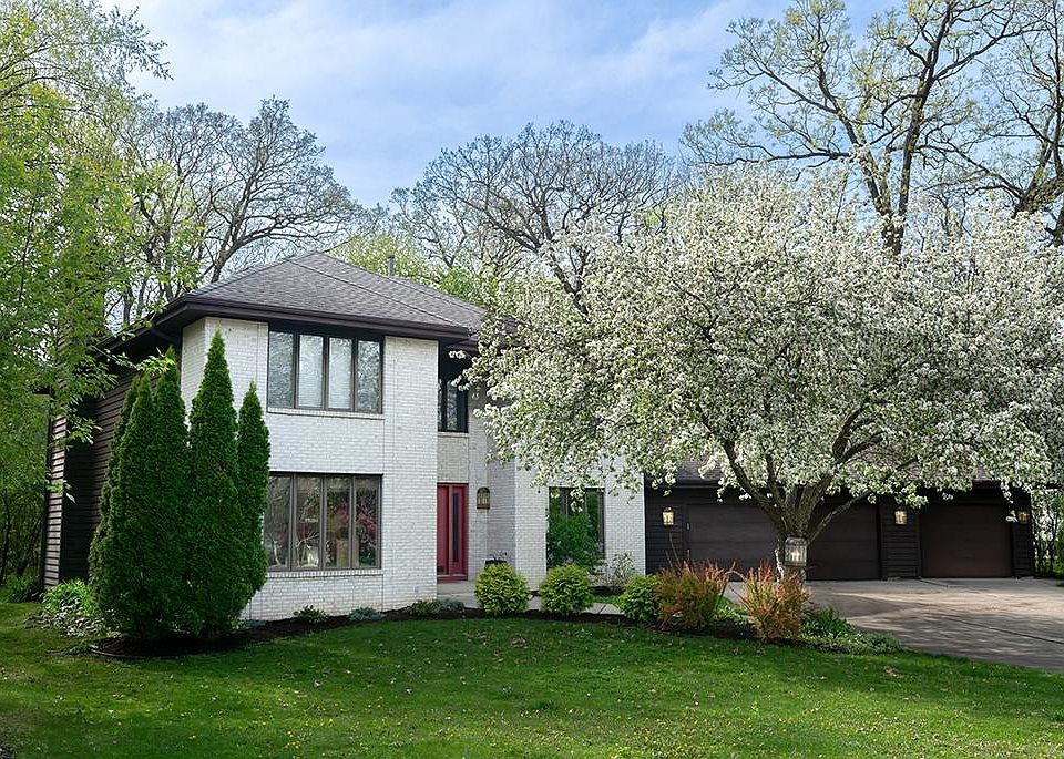 1st image of 5800 Ivanhoe Cir