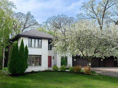 5800 Ivanhoe Cir, Fitchburg, WI, 53711