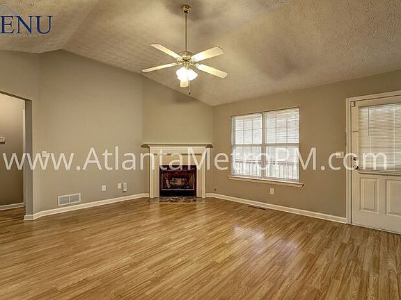 5th image of 132 Highland Cir