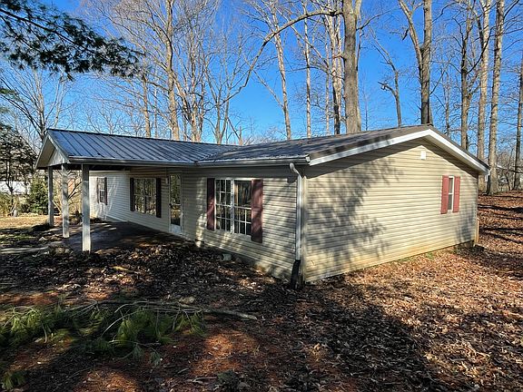3rd image of 710 Franklin Rd