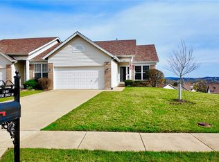 1248 Hunters Chase Dr, Eureka, MO 63025