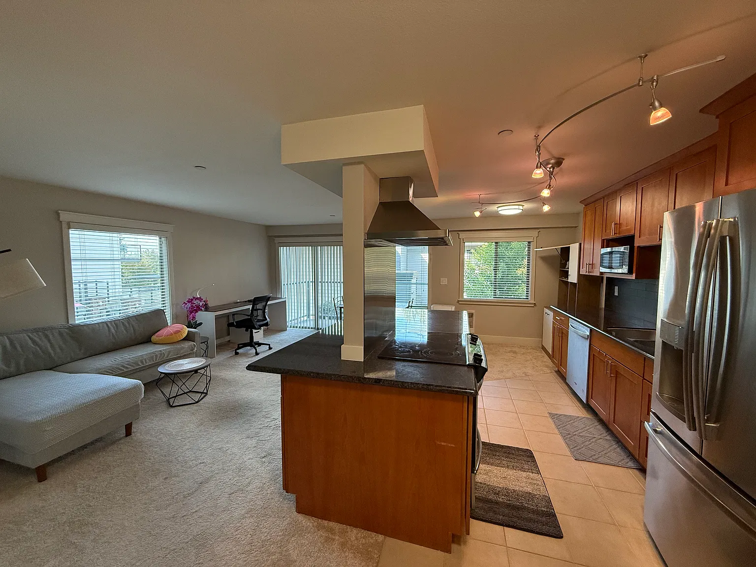 1 bed, 671 sqft, $2,650 — Photo 1