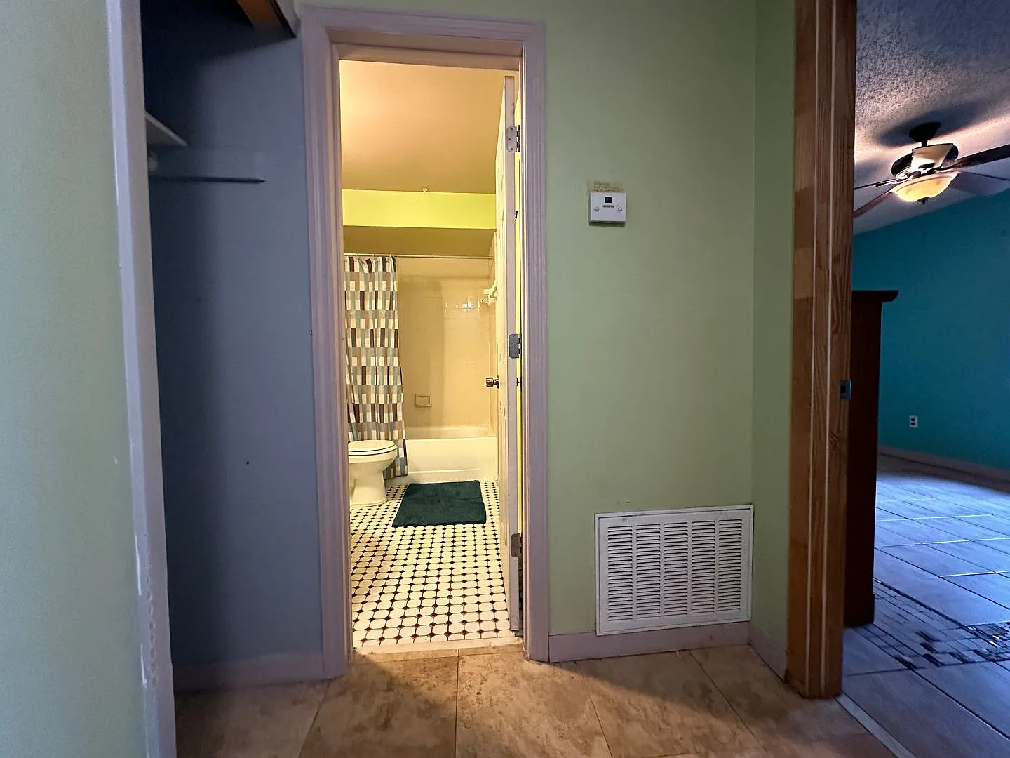 Efficient Living in a Vibrant, Eco-Conscious Setting | Minutes from UCF — Photo 4