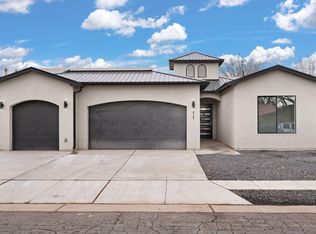 4747 S Dale Dr SW, Albuquerque, NM 87105
