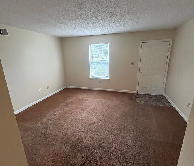 109 Pennie Ln #B — Photo 12