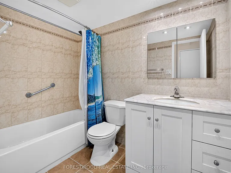1300 Mississauga Valley Blvd #1108 — Photo 11