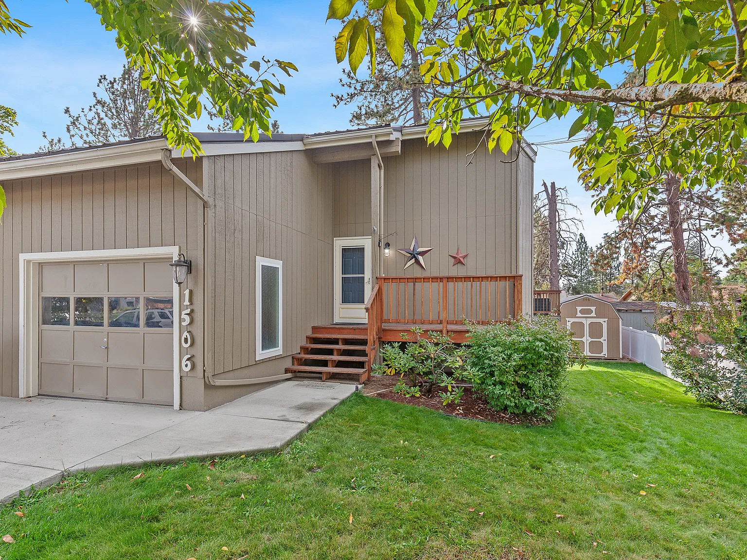 4 bed, 2300 sqft, $2,800 — Photo 1