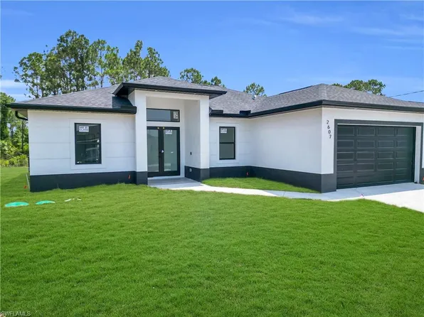 2607 45th st W, LEHIGH ACRES, FL 33971