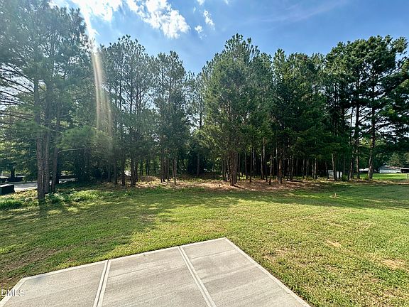 5th image of 152 S Allen Rd
