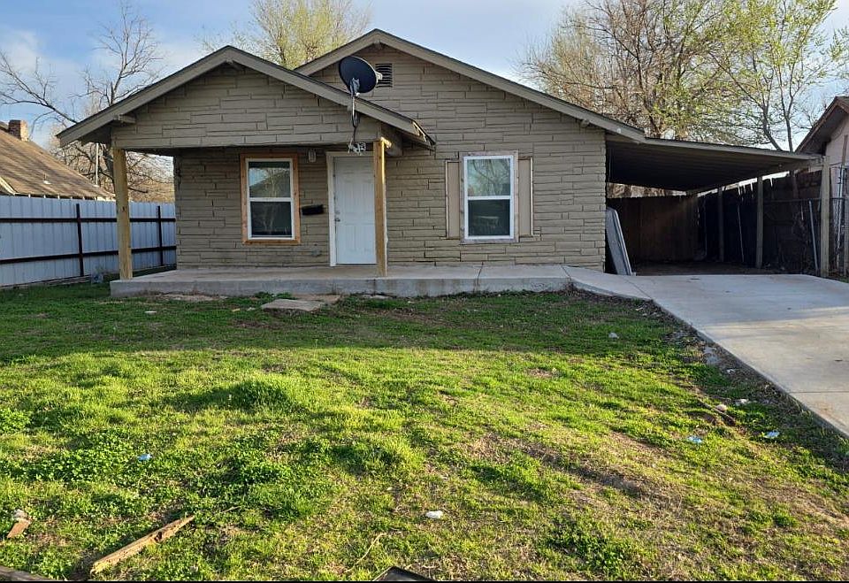 1st image of 418 SW 32nd St