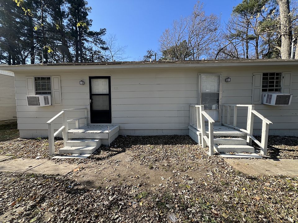1st image of 939 Scott St #11300432
