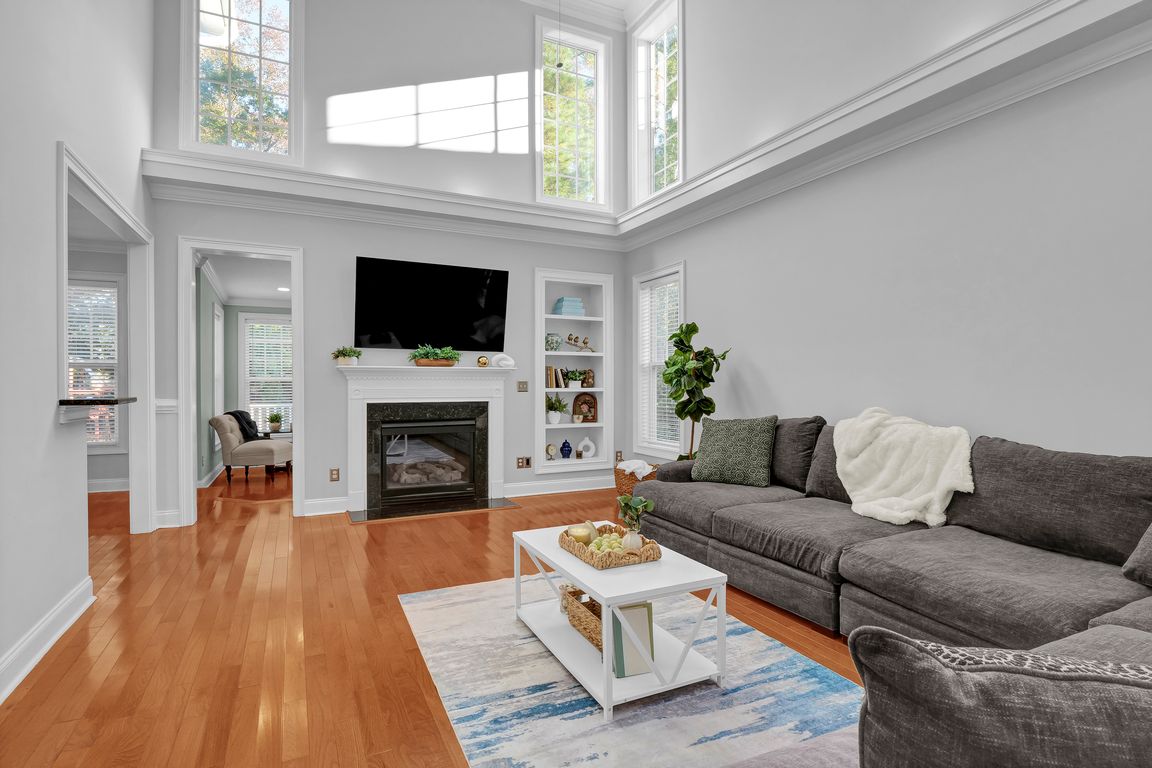 next background image