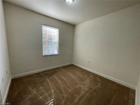 5th image of 2909 Tuscan Dr Unit 201