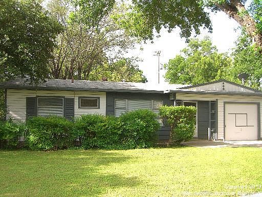 2nd image of 346 Basswood Dr