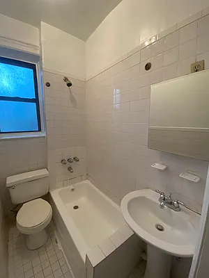 Rented by JB Mac Real Estate Inc. | media 4