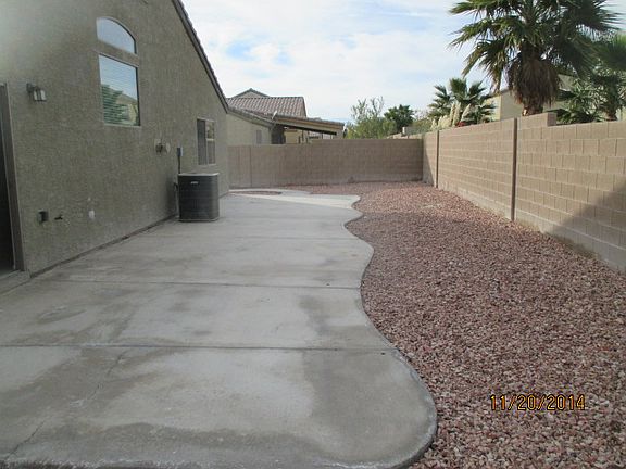 5th image of 1216 E El Campo Grande Ave