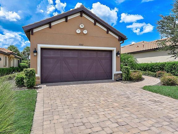 3rd image of 10107 Highland Park Pl