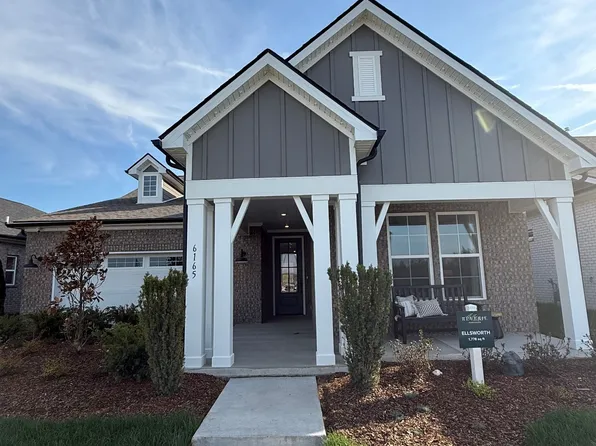 6189 Binns Ln, Hermitage, TN 37076