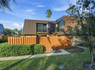 5804 SE Windsong Lane #220, Stuart, FL 34997