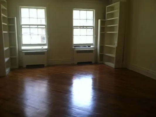 Rented by null | media 21