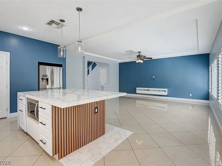 9975 Mills Reef Ct — Photo 37