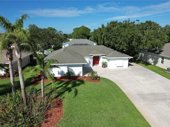 466 Fordham St, Sebastian, FL 32958