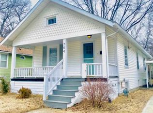 704 W 76th Ter, Kansas City, MO 64114