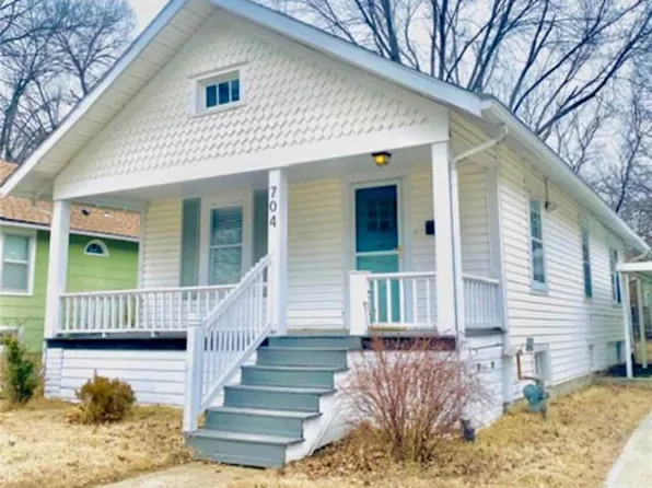 704 W 76th Ter, Kansas City, MO 64114
