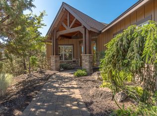 410 Vista Rim Dr, Redmond, OR 97756