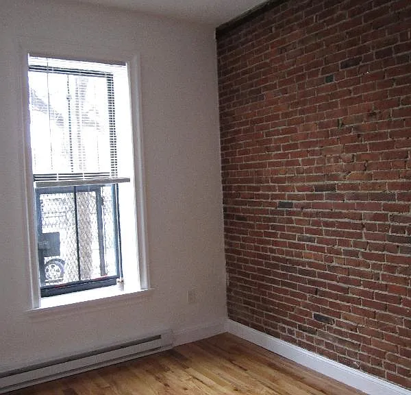 23 Cortes St #3A — Photo 7