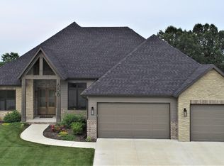 858 E Edenmore Cir, Nixa, MO 65714