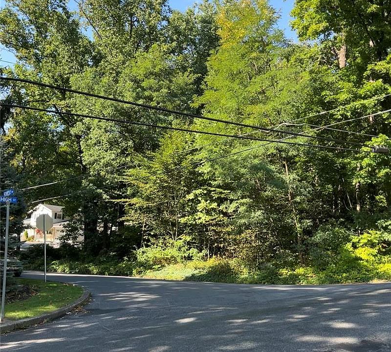 2nd image of Forest Dr