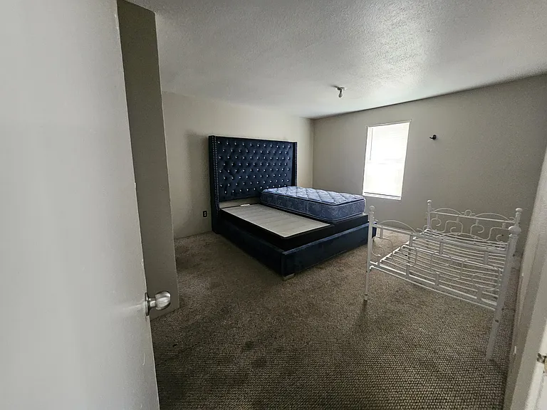 7200 Clarewood Dr #1215 — Photo 11