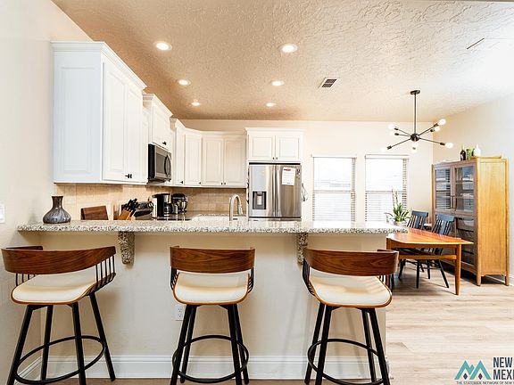5th image of 217 Almond Tree Ln
