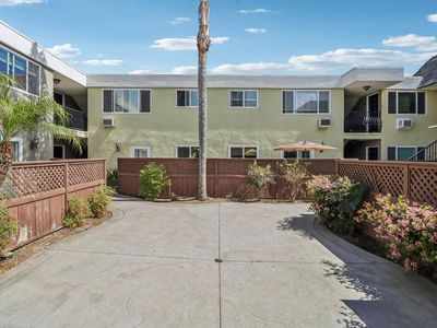 6666 Beadnell Way Unit 3, San Diego, CA, 92117