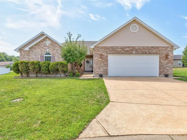 5 Pueblo Cir, Festus, MO 63028