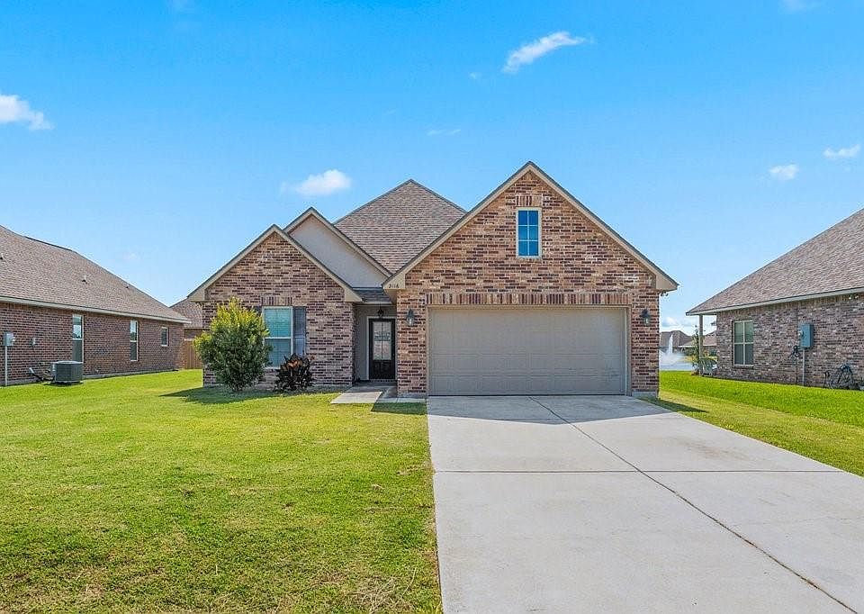 1st image of 2116 Westbank Dr