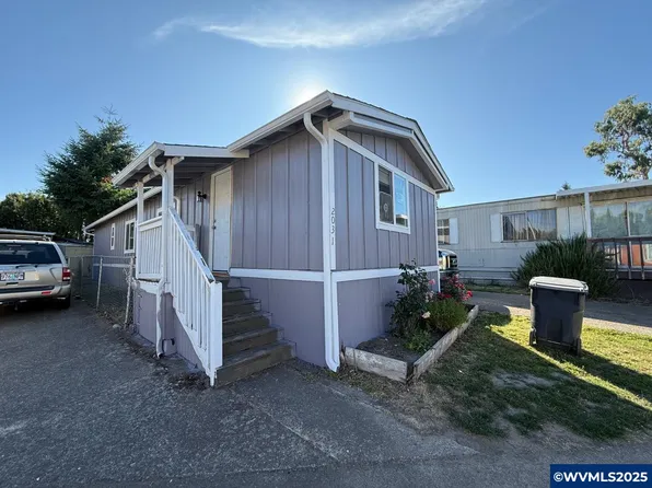 2031 Kennedy Cir NE #29, Keizer, OR 97303