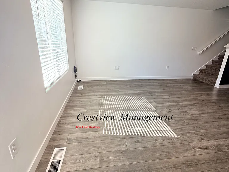 2803 N Airmen Ave — Photo 21