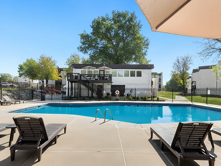 Legend Oaks Gated Community — Photo 24