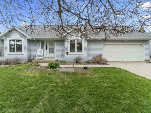 926 Foxfield Road, Oregon, WI 53575