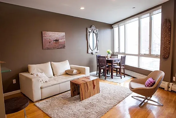 Rented by Compass | media 23