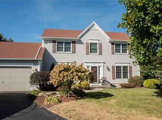 26 Parr Cir, Rochester, NY 14617