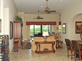 9105 Prima Way APT 202, Naples, FL 34113