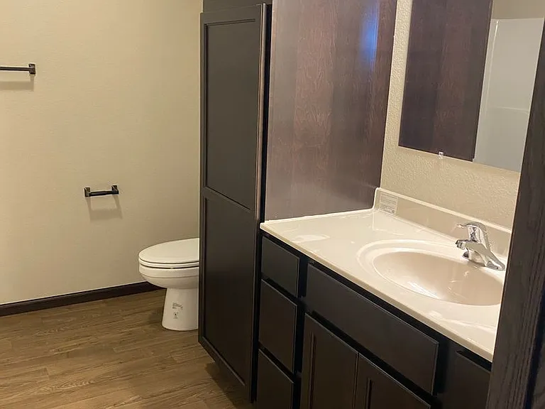 845 Diamond Ridge Blvd — Photo 14