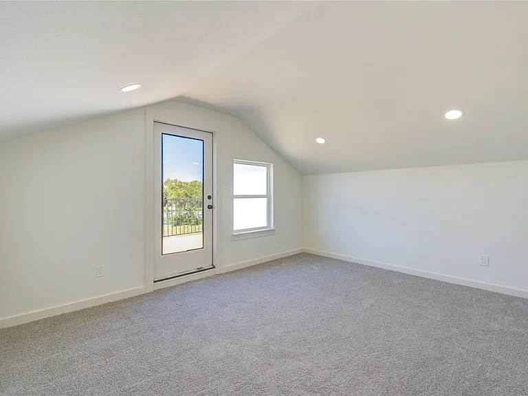 2928 El Fenice Ln — Photo 7